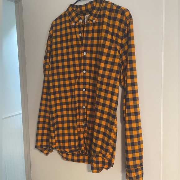 J Crew slim large long sleeve collard shirt. Navy and yellow - New. No tags - Picture 1 of 3